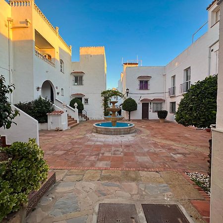 Townhouse In Monte Vinas - Manilva Villa ภายนอก รูปภาพ