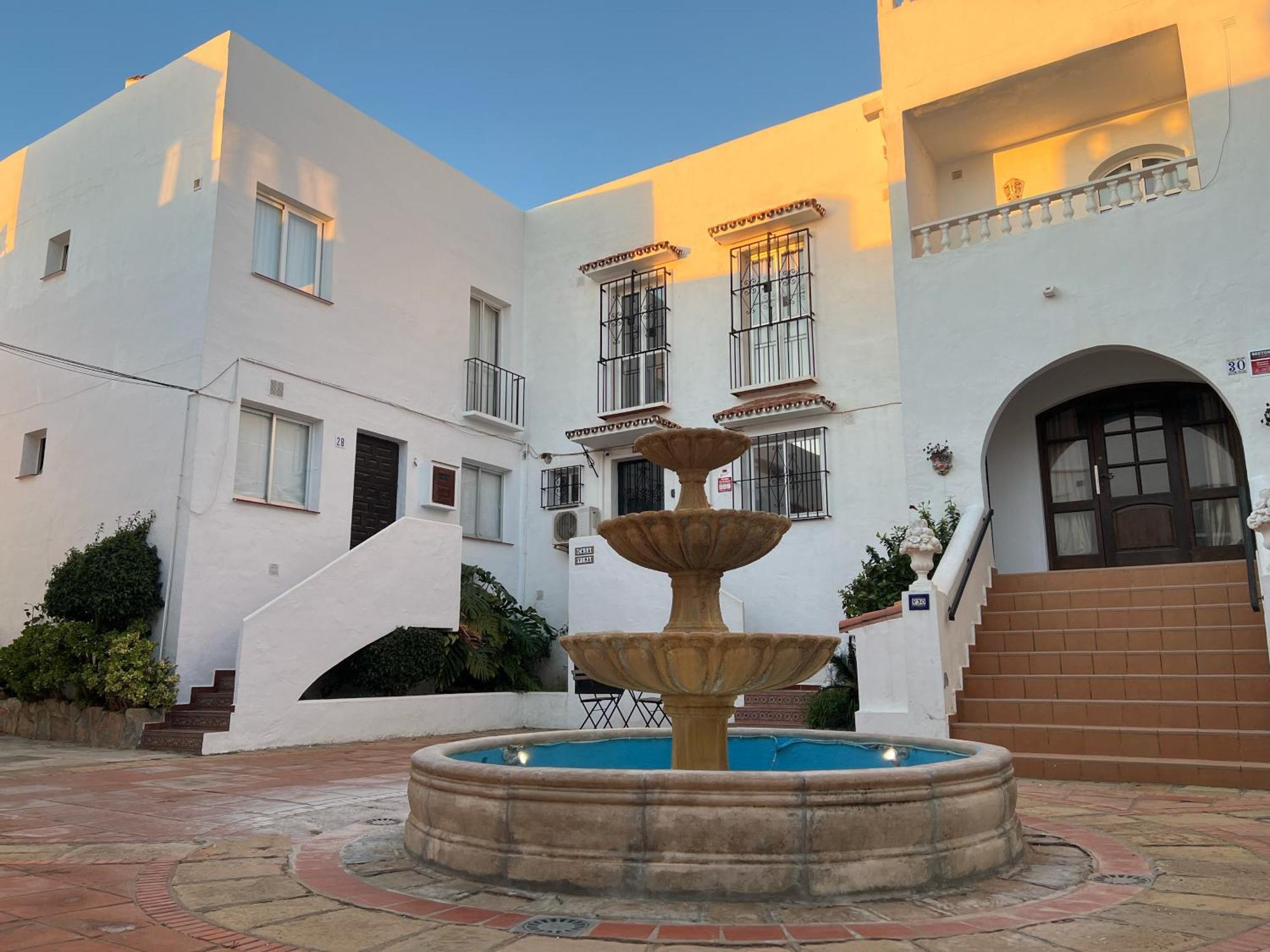 Townhouse In Monte Vinas - Manilva Villa ภายนอก รูปภาพ